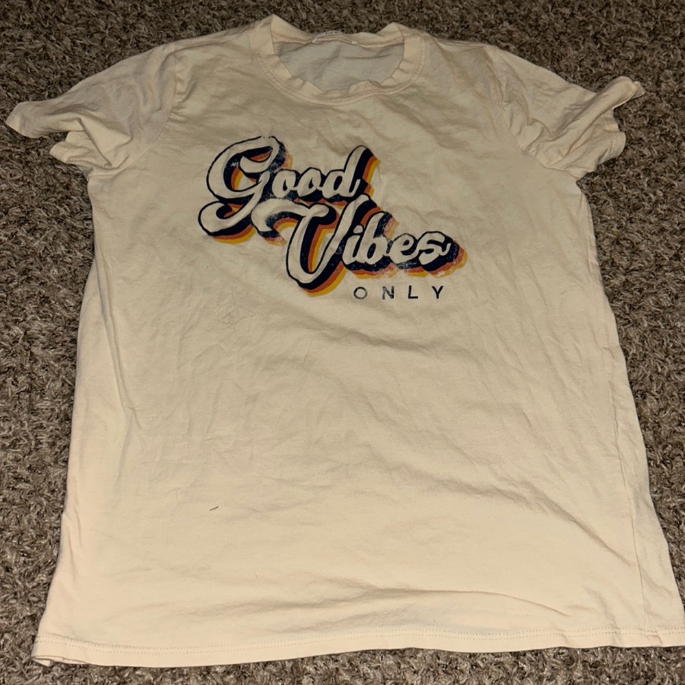 Good vibes tee